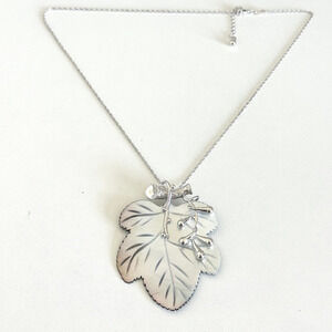 925 Sterling Silver Large Mother Of Pearl Leaf Reversible Pendant Necklace